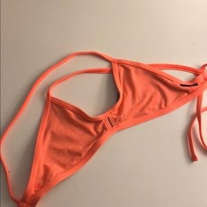 Jolyn vent Bikini top